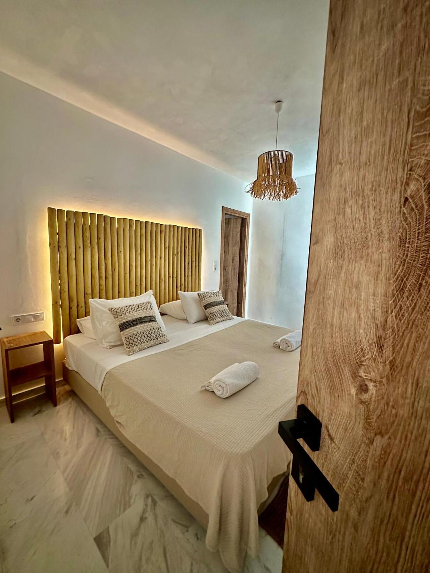 Athina Rooms - Lounge Apartments Páros Exterior foto